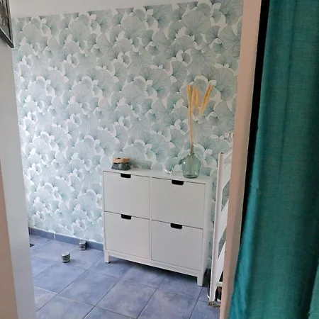 Holiday home Maison De Plain Pied A 300 M De La